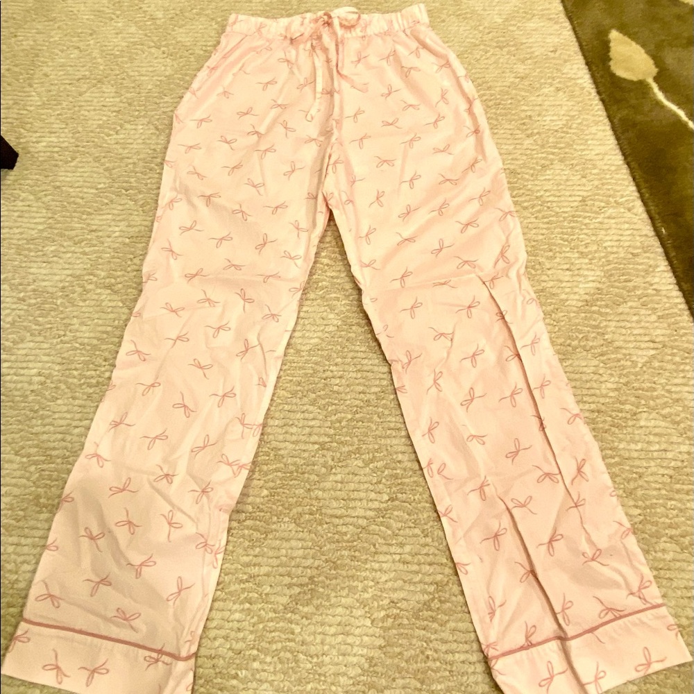 Gal Meets Glam - size Small - Pajama Pants and Top. Brand new, no tags